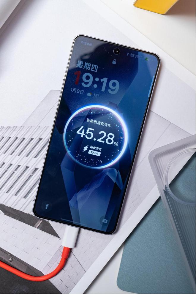 红米K80 Pro：国补当下性价比直屏手机该怎么选j9九游会俱乐部登录入口一加Ace 5 Pro与(图22)