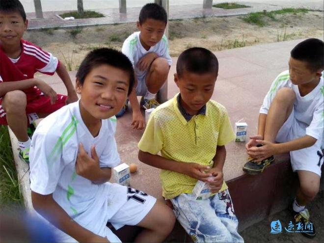 迁小伙高驰用汗水书写足球逆袭传奇九游会j